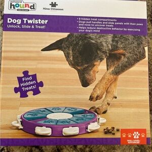 Outward Hound Purple Dog Twister Puzzle Toy